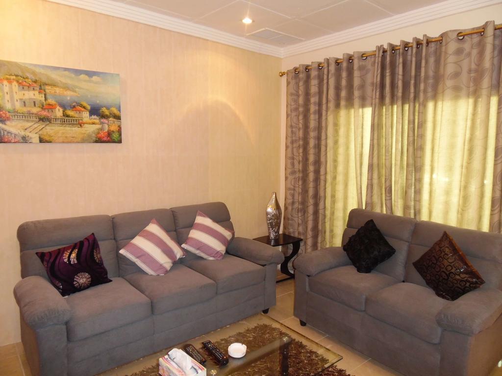 Leader Apartments 2 Kuwait City Quarto foto